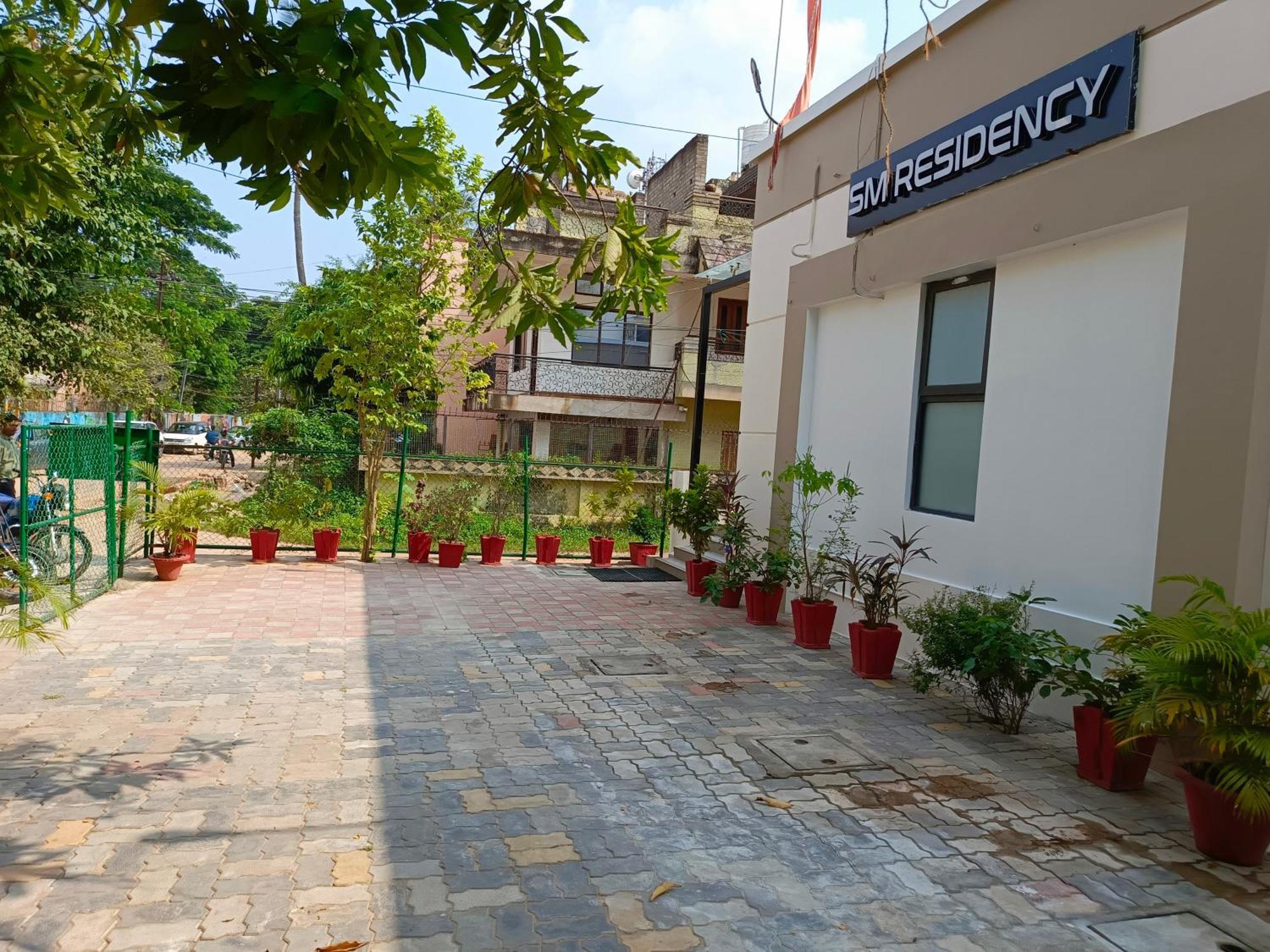 Sm Residency Hotel Bhubaneswar Exterior photo